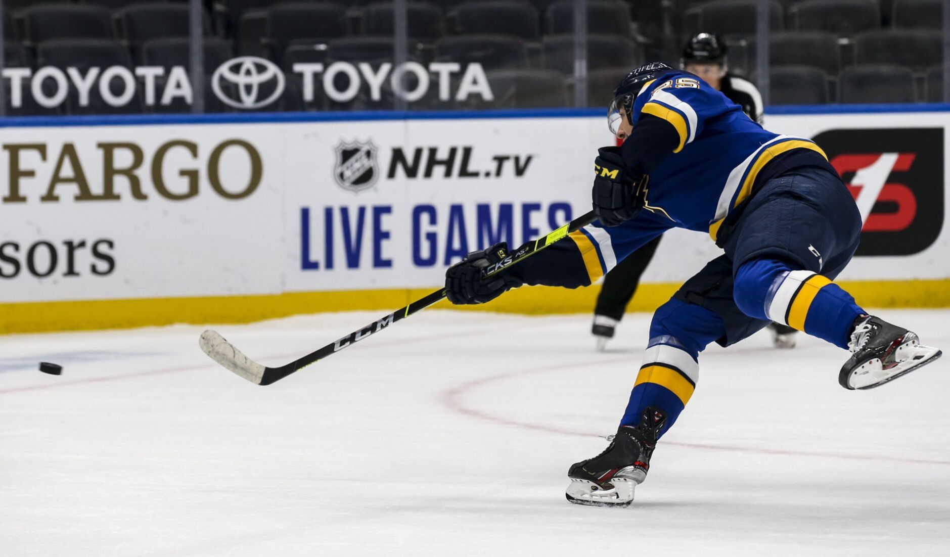 Blues drop game in shootout